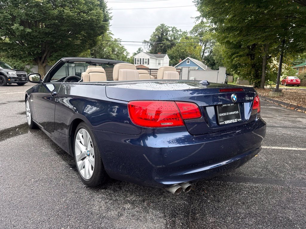 Used 2013 BMW 328i Convertible RWD image 7
