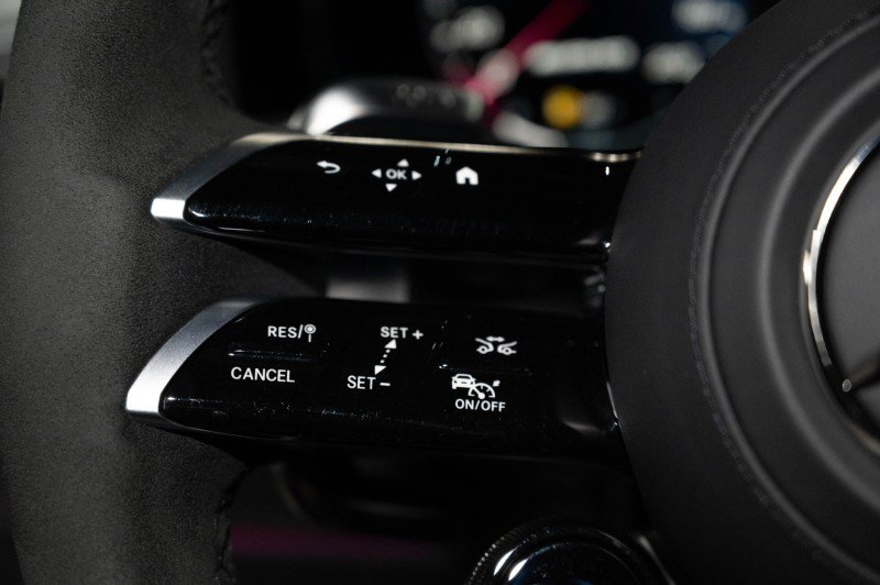 Used 2025 Mercedes-Benz G 63 AMG 4MATIC image 25