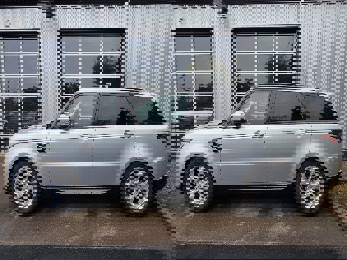 Used 2019 Land Rover Range Rover Sport HSE image 3