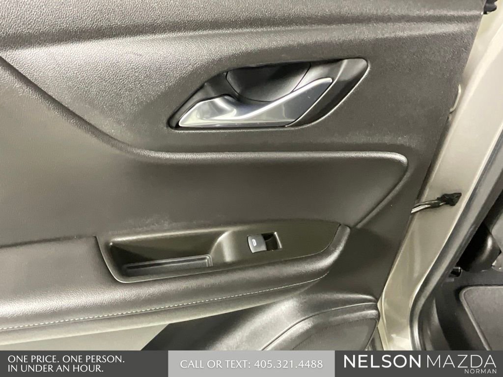 Used 2021 Chevrolet Blazer LT AWD/4WD image 19