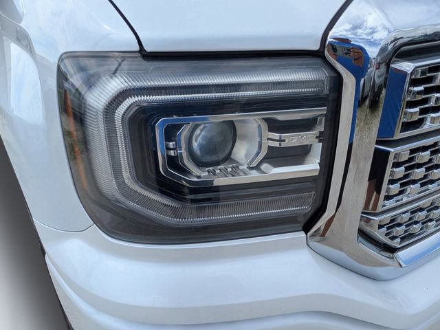 Used 2018 GMC Sierra 1500 Denali w/ Denali Ultimate Package AWD/4WD image 9