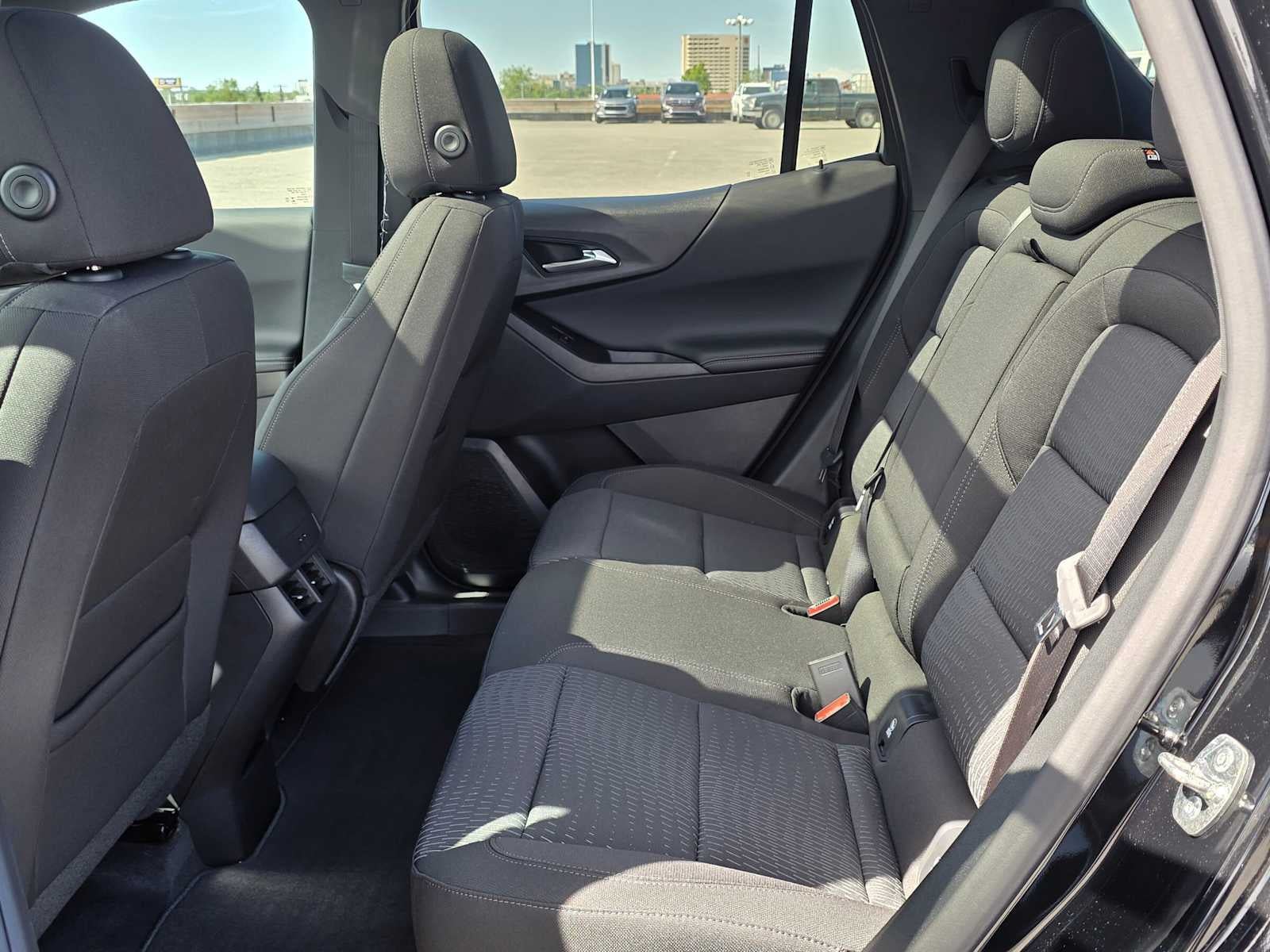 New 2026 Chevrolet Equinox LT w/ Safety and Technology Package AWD/4WD image 16