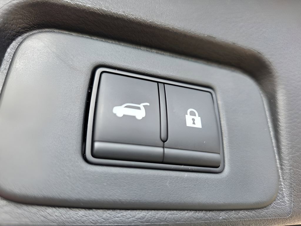 New 2026 Nissan Rogue SV w/ Rock Creek Premium Package AWD/4WD image 9