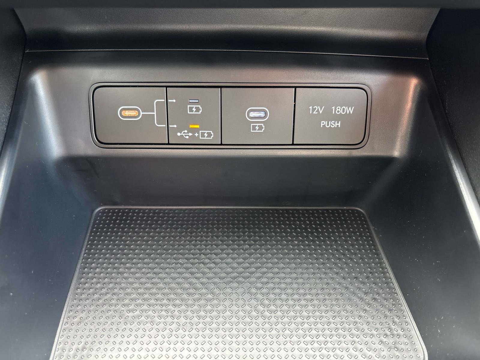 New 2026 Hyundai Santa Cruz SE image 9