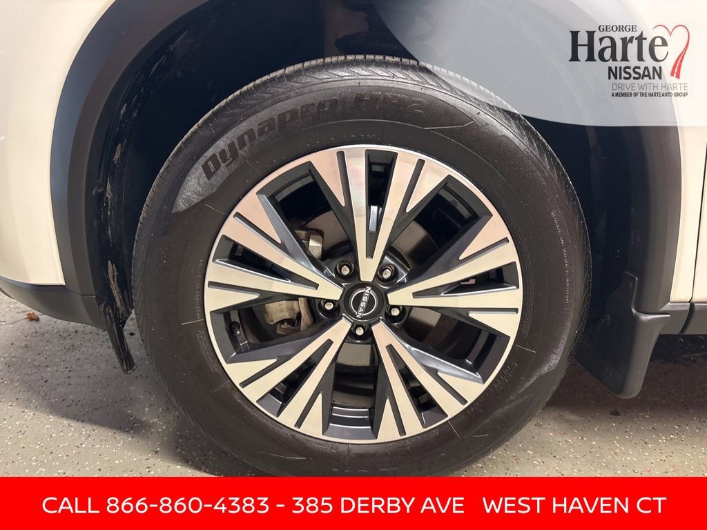 Certified 2023 Nissan Rogue SV image 40