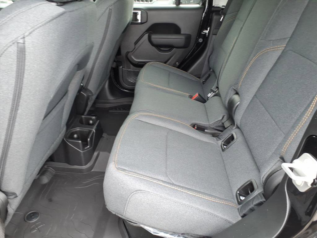 New 2025 Jeep Gladiator Sport AWD/4WD image 5