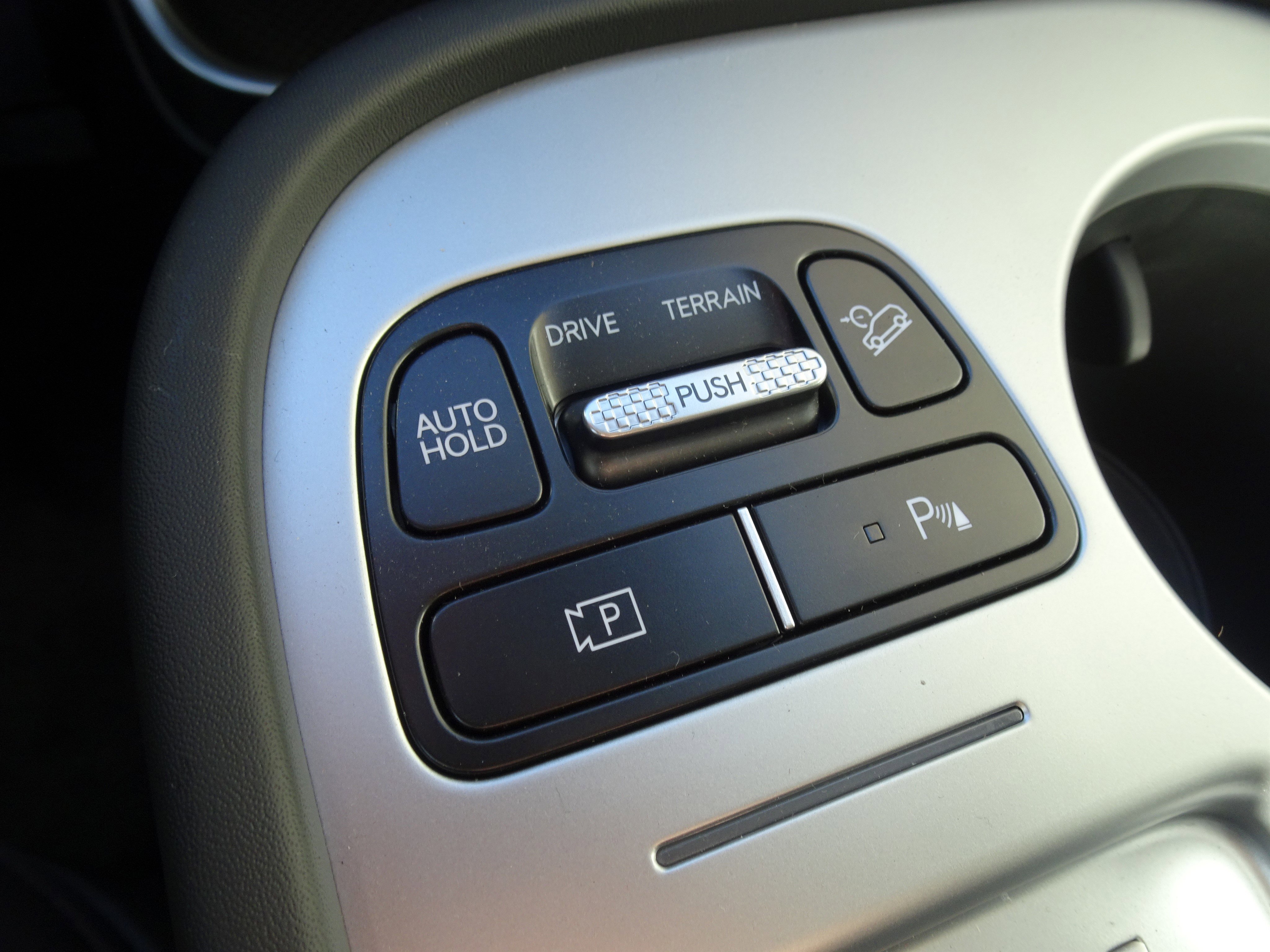 New 2026 Hyundai Ioniq 9 SEL w/ Tow & Go Package image 16