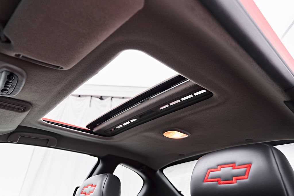 Used 2000 Chevrolet Monte Carlo SS FWD image 49