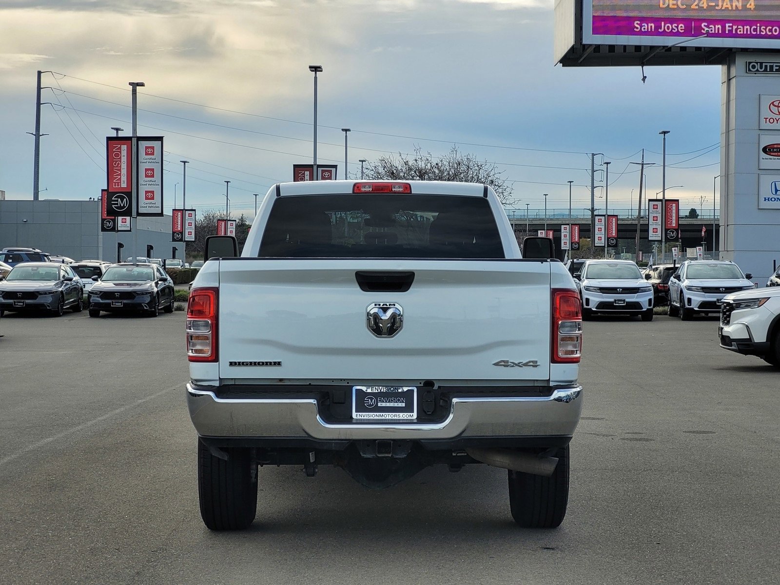 Used 2024 RAM 3500 Big Horn image 6