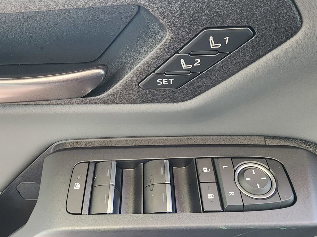 New 2026 Toyota RAV4 XSE AWD/4WD image 11