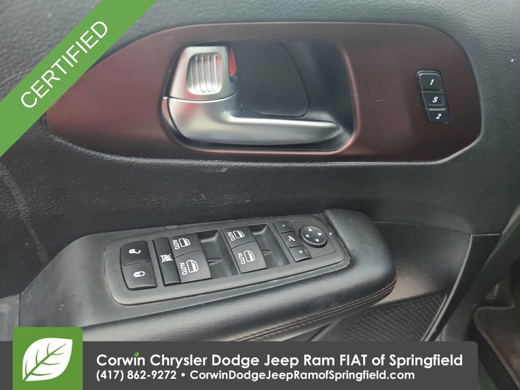 Certified 2020 Chrysler Pacifica Limited image 21