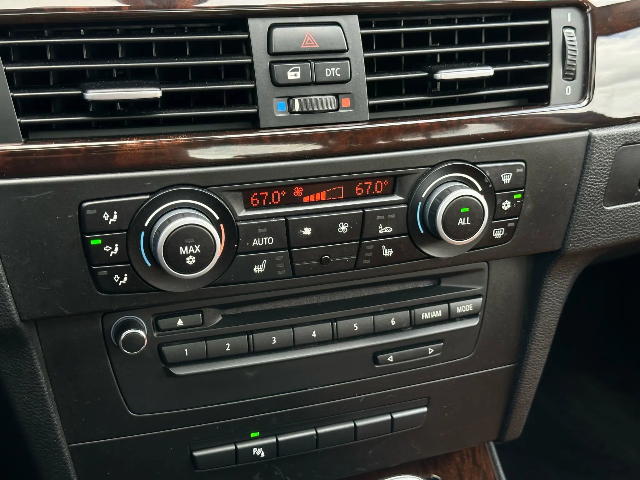 Used 2010 BMW 335d Sedan image 34