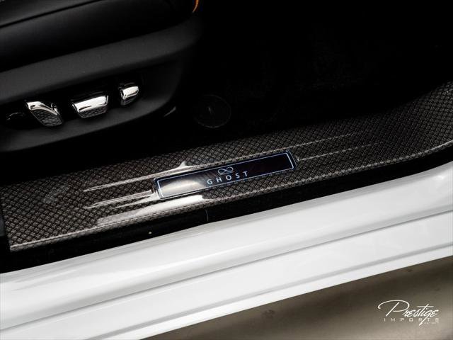 Used 2025 Rolls-Royce Ghost Black Badge AWD/4WD image 40