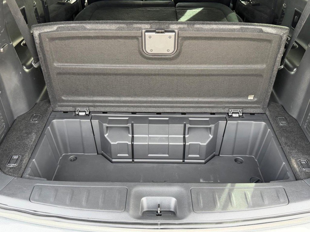 Used 2015 Nissan Pathfinder SV image 46