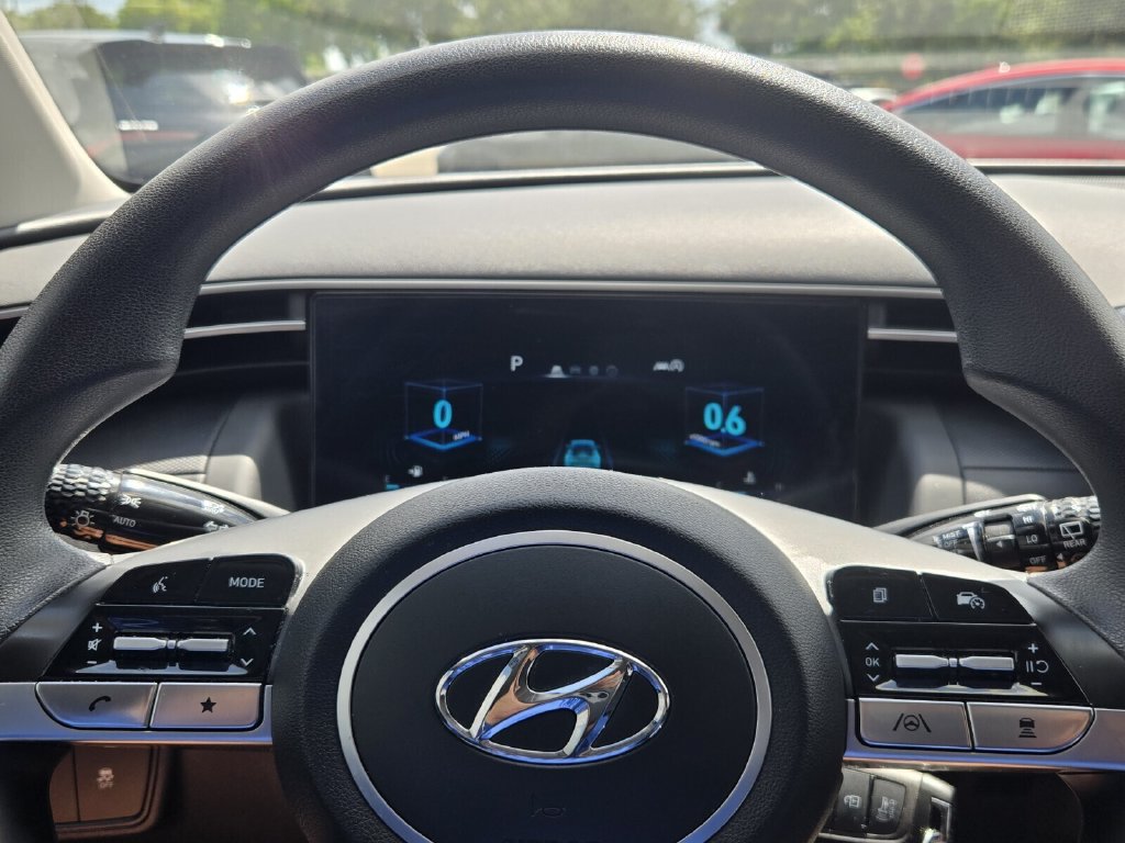 Certified 2024 Hyundai Tucson SE FWD image 21