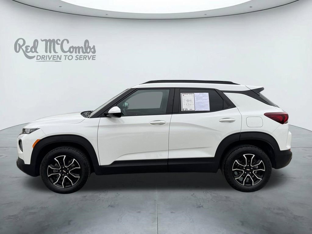 Used 2023 Chevrolet TrailBlazer ACTIV w/ Sun and Liftgate Package image 2