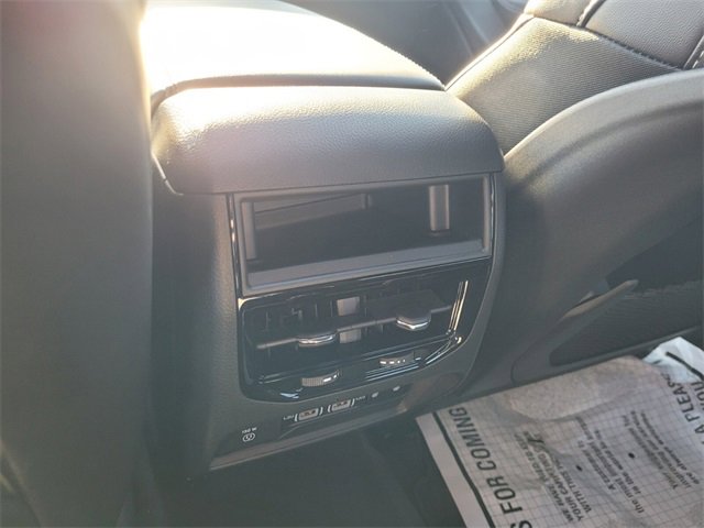 New 2025 Jeep Grand Cherokee Limited image 8