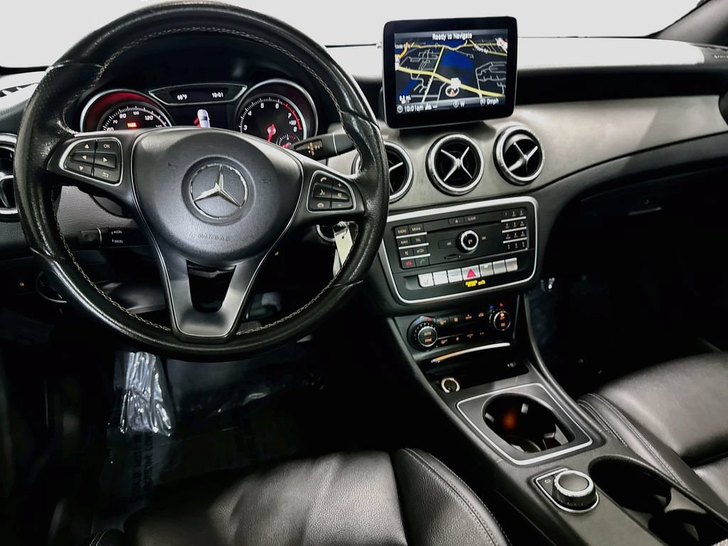 Used 2018 Mercedes-Benz CLA 250 image 26