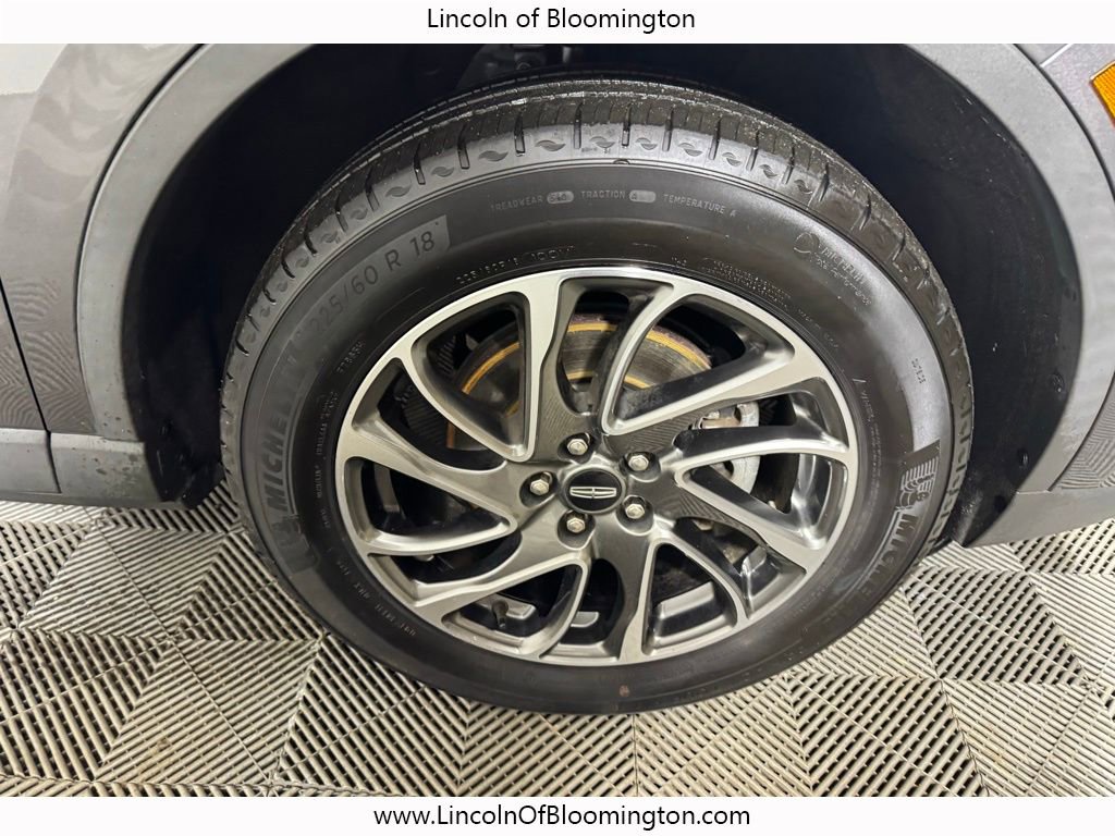 Used 2022 Lincoln Corsair AWD w/ Equipment Group 101A image 16