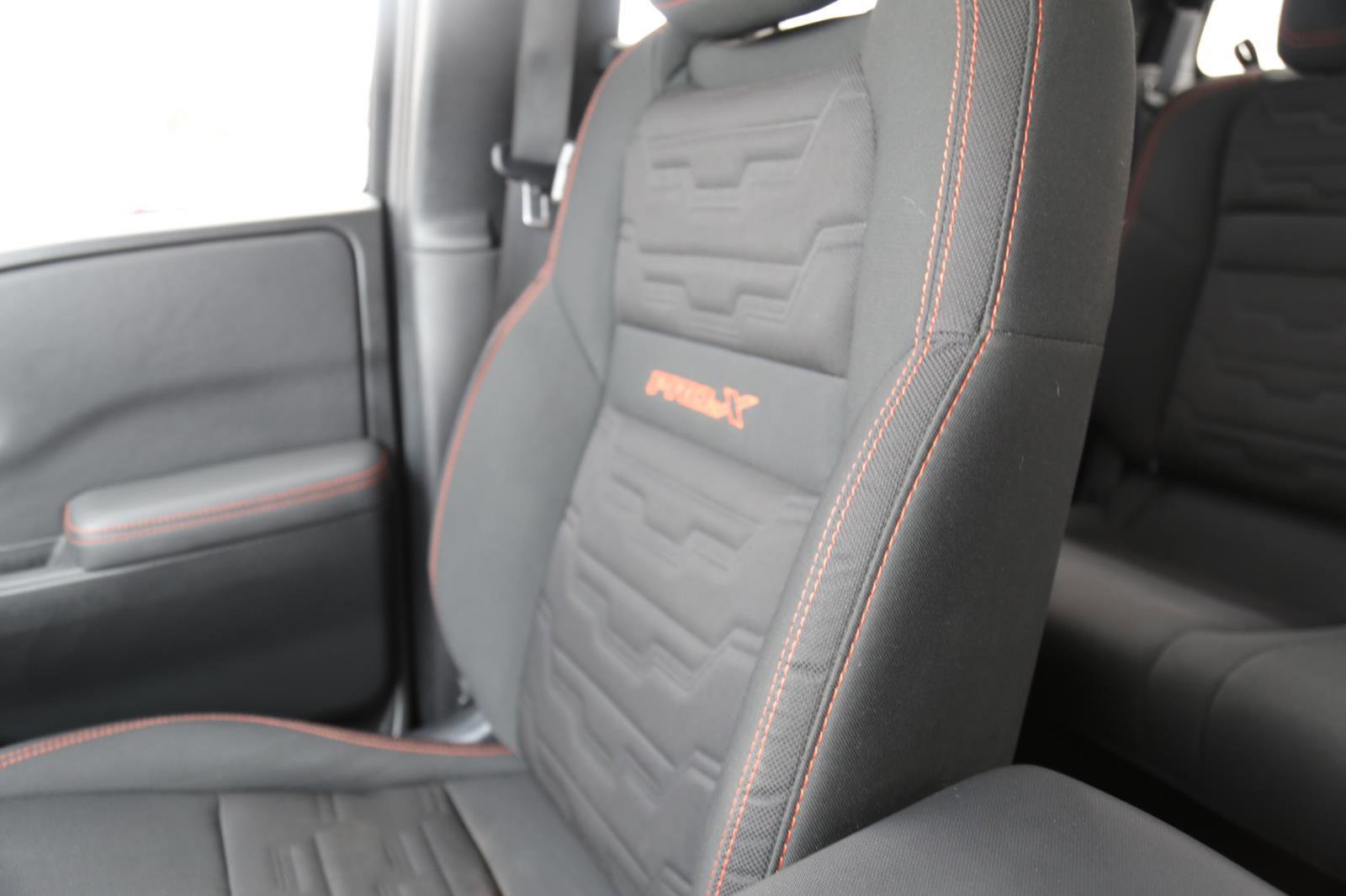 Used 2024 Nissan Frontier Pro-X w/ Technology Package image 15