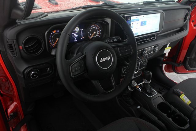 New 2026 Jeep Wrangler Unlimited Rubicon w/ Convenience Group image 8