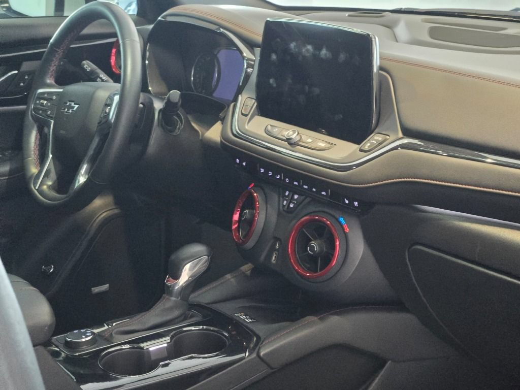 Certified 2023 Chevrolet Blazer RS w/ Driver Confidence II Package AWD/4WD image 8