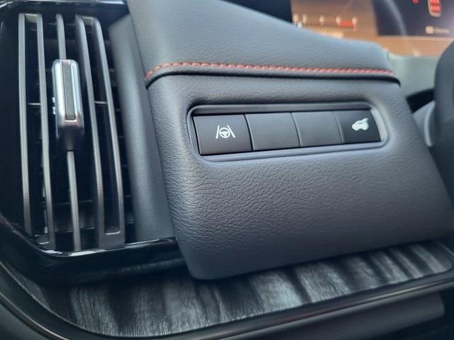 New 2026 Nissan Armada PRO-4X AWD/4WD image 31
