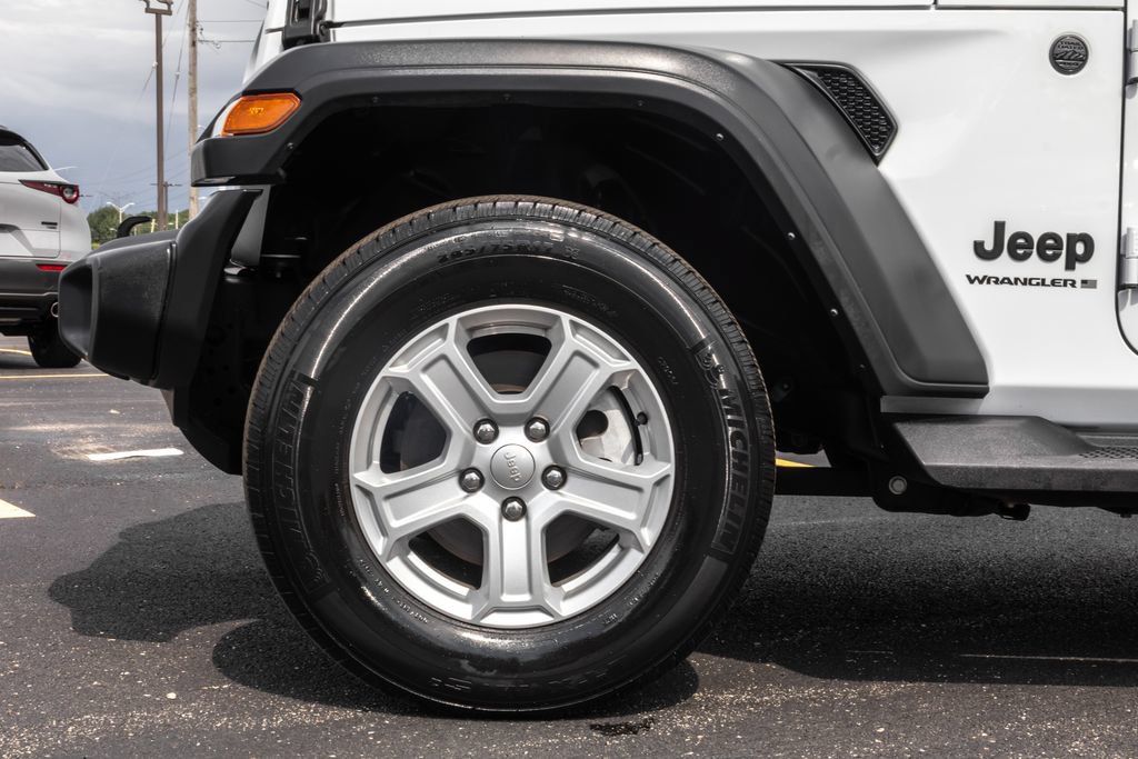 Used 2023 Jeep Wrangler Unlimited Sport AWD/4WD image 37