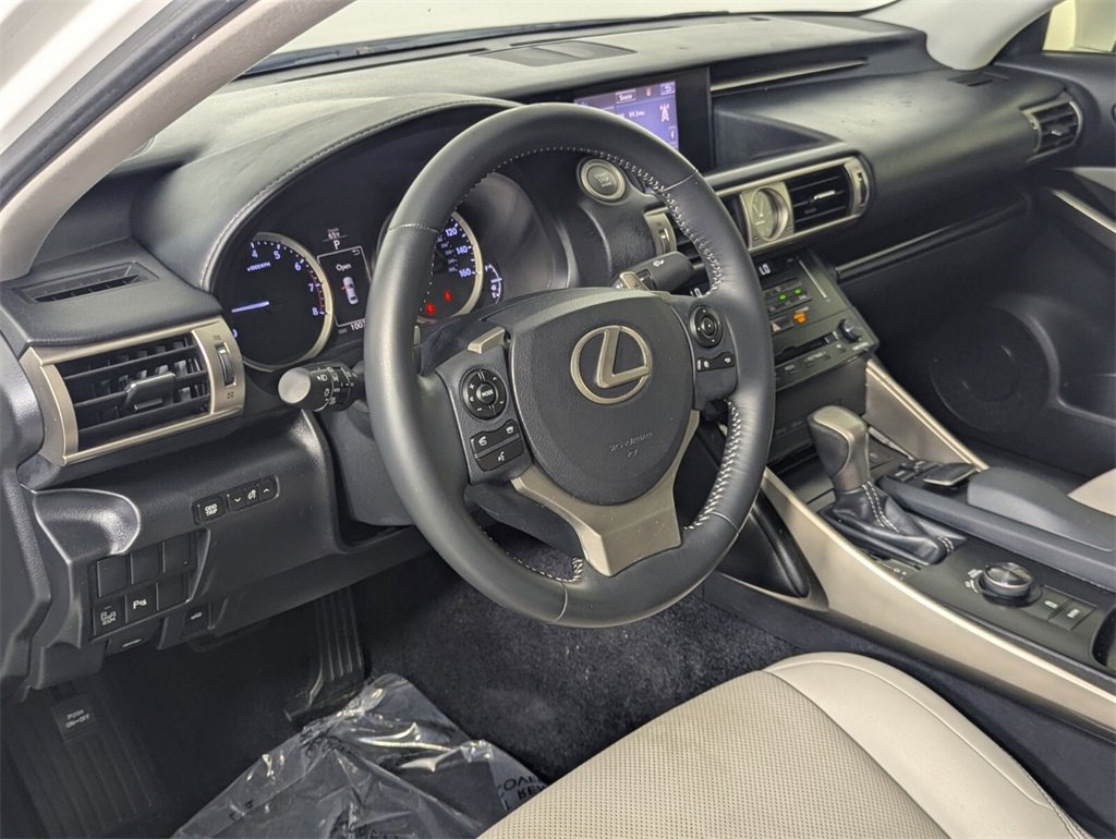 Used 2014 Lexus IS 250 image 11