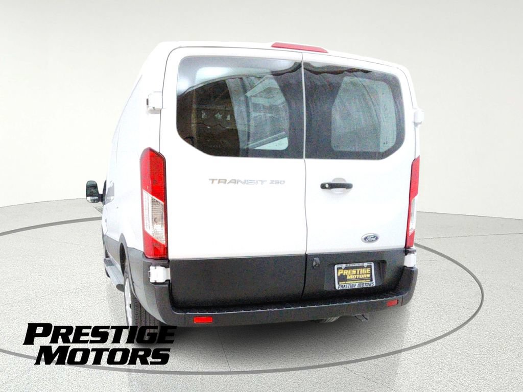 Used 2022 Ford Transit 250 Low Roof w/ Exterior Upgrade Package RWD image 7