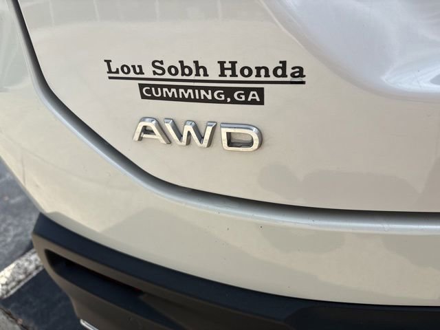Certified 2025 Honda Pilot Touring image 8