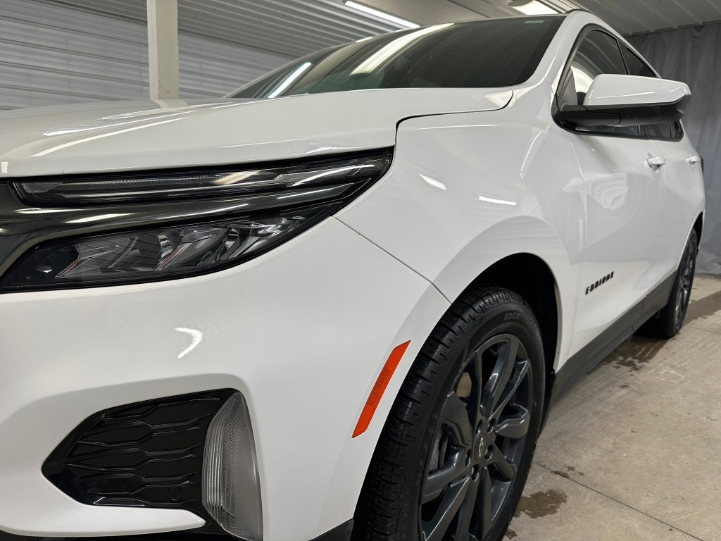 Certified 2022 Chevrolet Equinox RS w/ LPO, Floor Liner Package image 35