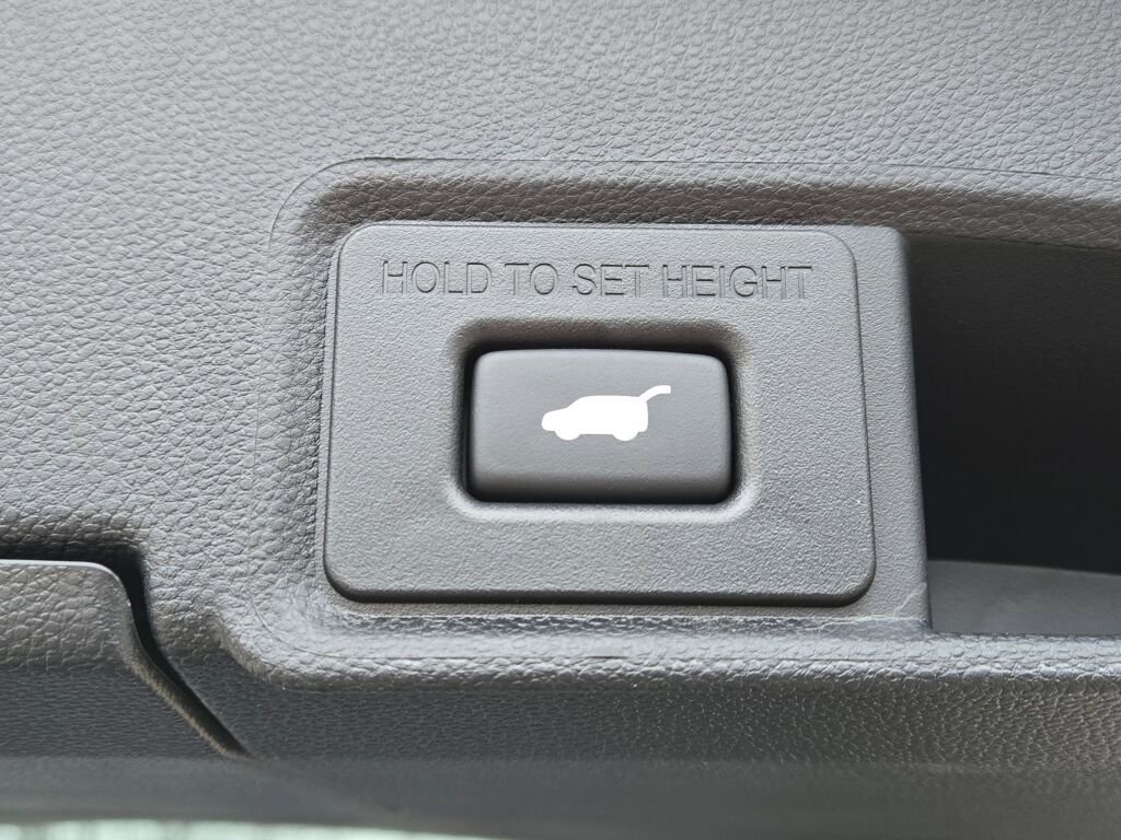 New 2026 Acura RDX SH-AWD image 19