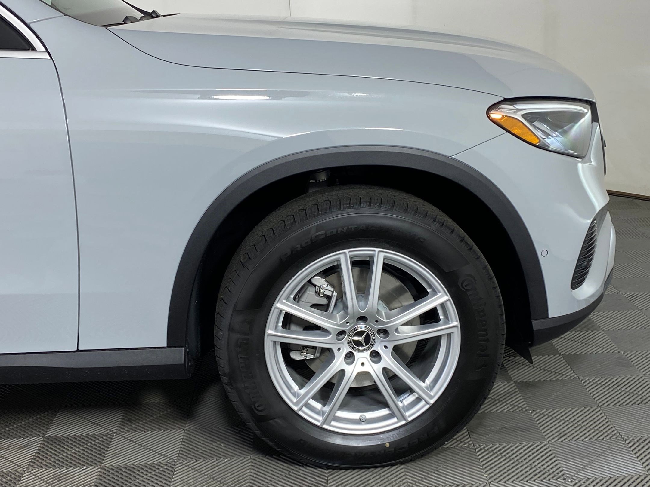 Used 2026 Mercedes-Benz GLC 300 4MATIC image 10