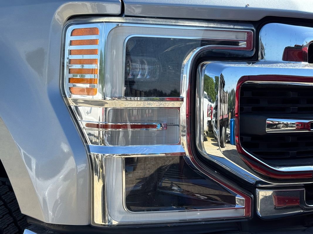 Used 2020 Ford F250 Lariat w/ Lariat Ultimate Package AWD/4WD image 4