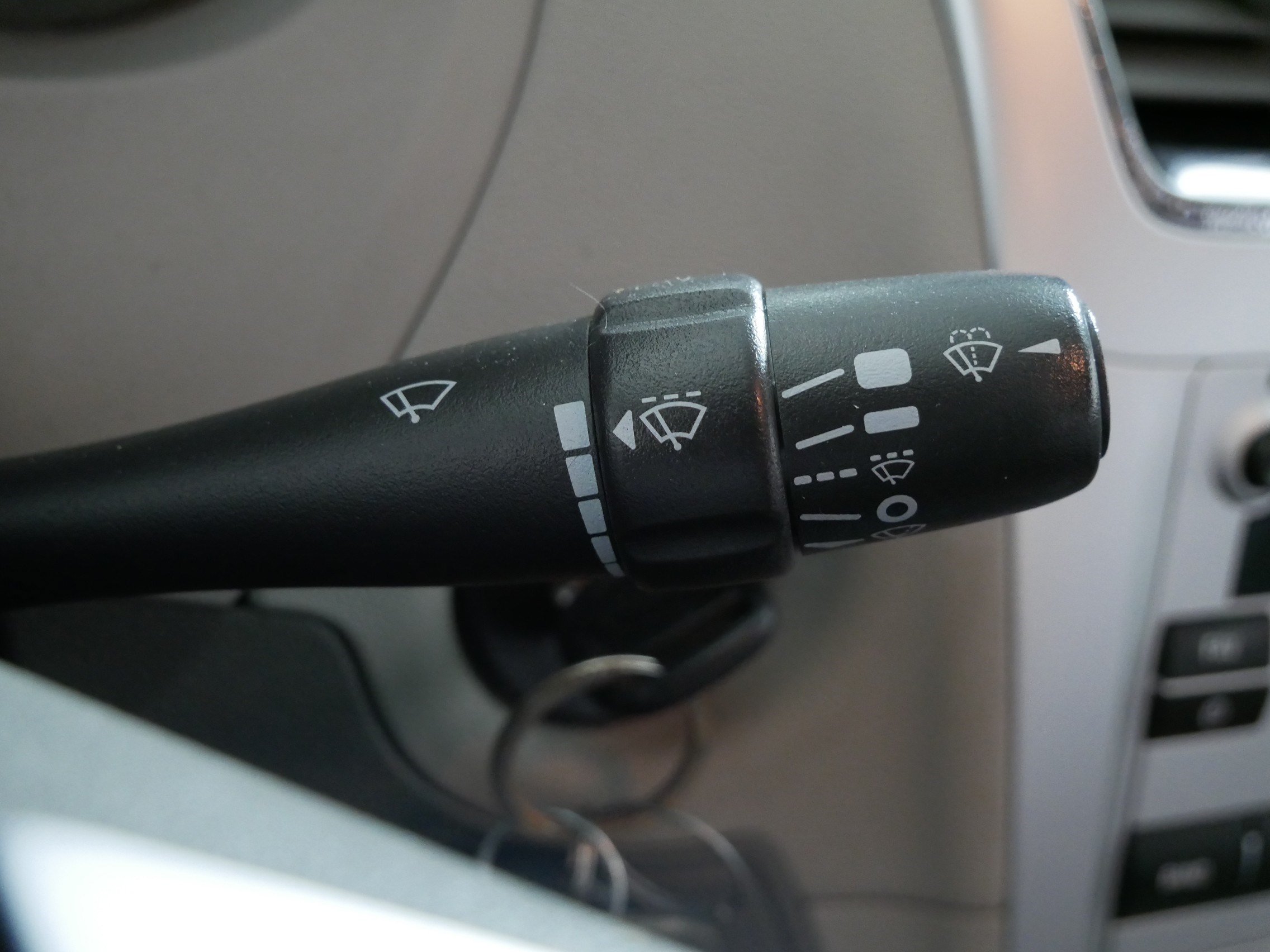 Used 2011 Chevrolet Malibu LS FWD image 31