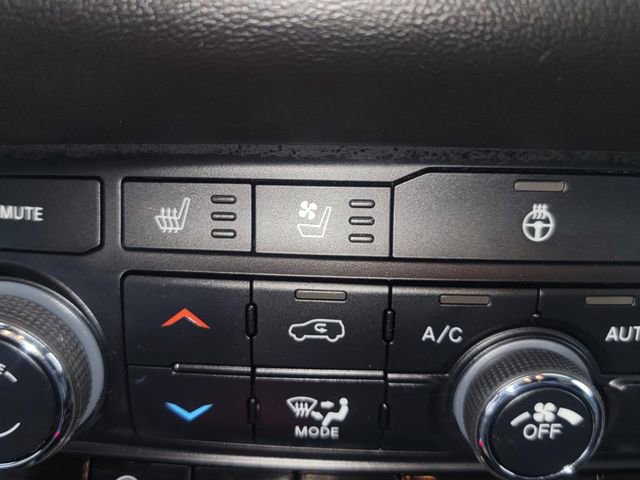 Used 2024 Dodge Durango GT image 24