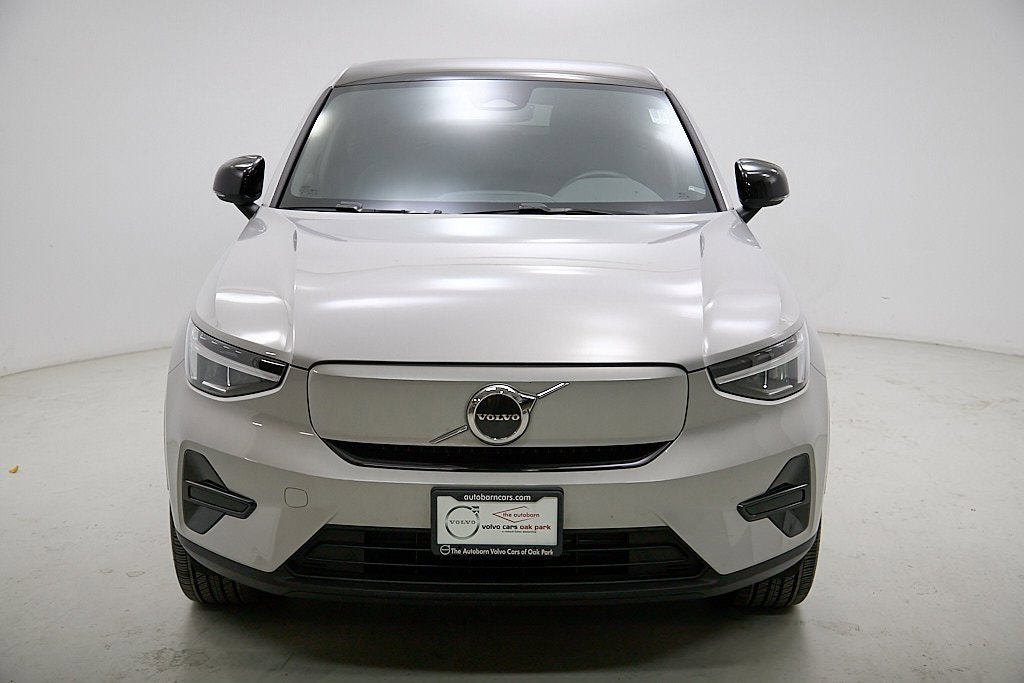 Certified 2023 Volvo C40 Recharge Core w/ Protection Package Premier image 5