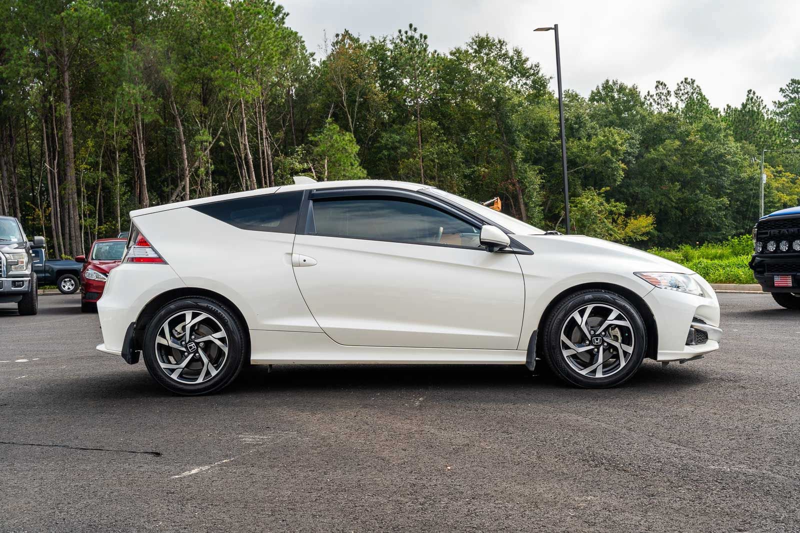 Used 2016 Honda CR-Z EX image 8