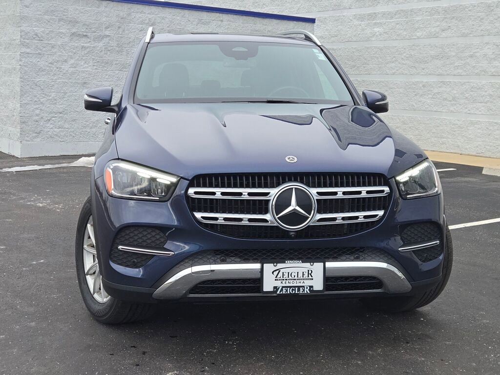 Used 2024 Mercedes-Benz GLE 450e 4MATIC image 4