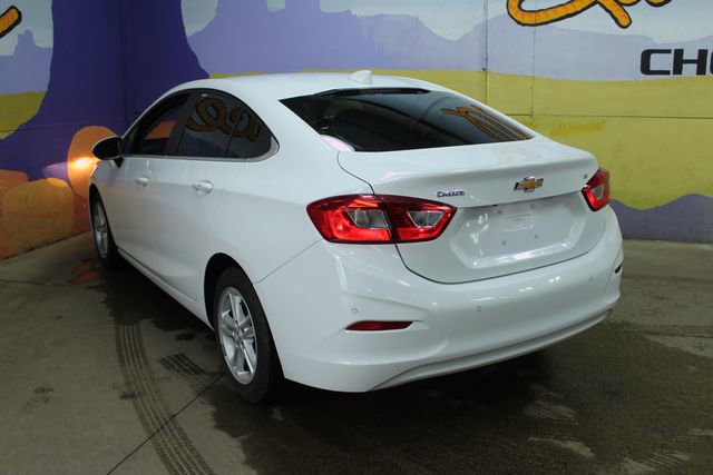 Used 2018 Chevrolet Cruze LT image 6