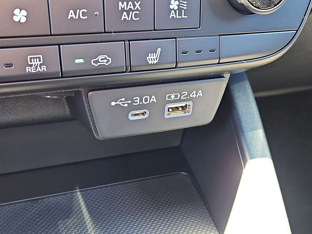 New 2026 Subaru Outback Premium AWD/4WD image 10