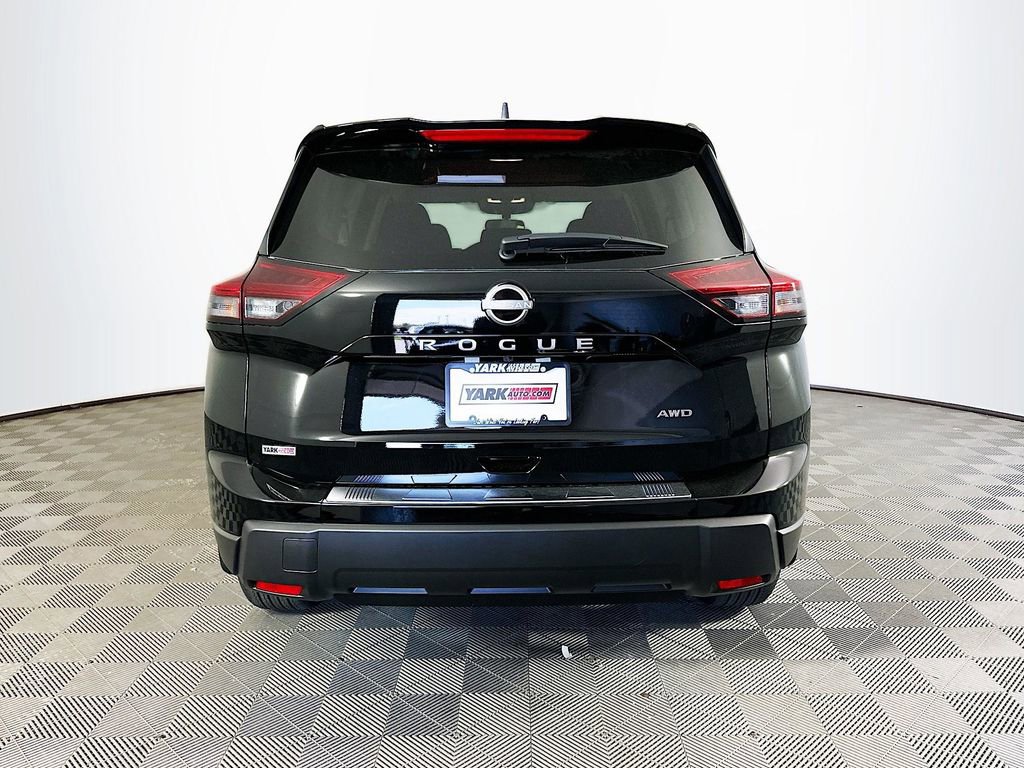 New 2026 Nissan Rogue SV w/ Cold Weather Package AWD/4WD image 9