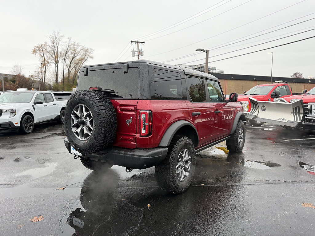 Used 2025 Ford Bronco Badlands AWD/4WD image 5