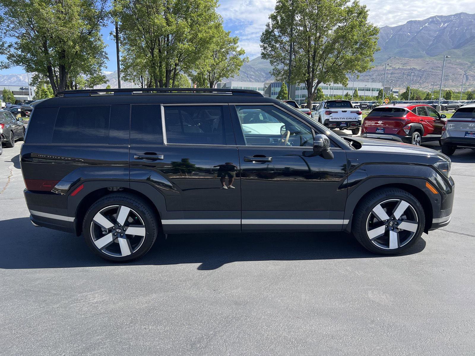 Certified 2024 Hyundai Santa Fe Limited AWD/4WD image 6