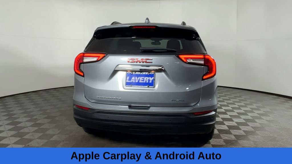 Used 2023 GMC Terrain SLE w/ Driver Convenience Package image 11
