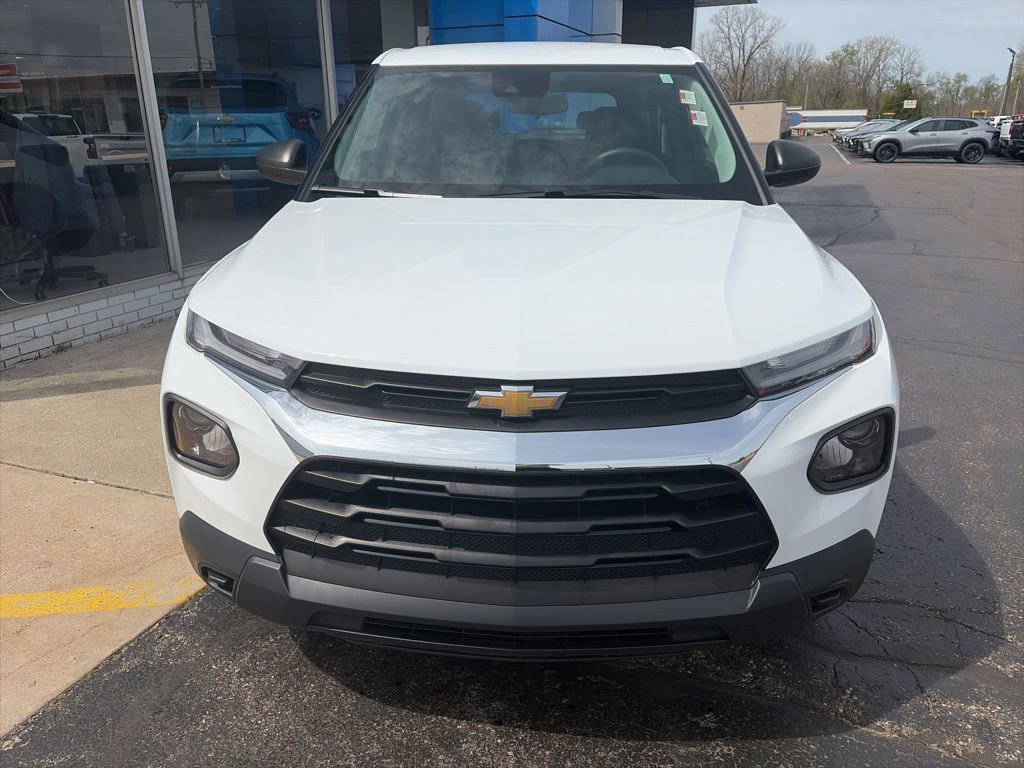 Used 2023 Chevrolet TrailBlazer LS AWD/4WD image 4
