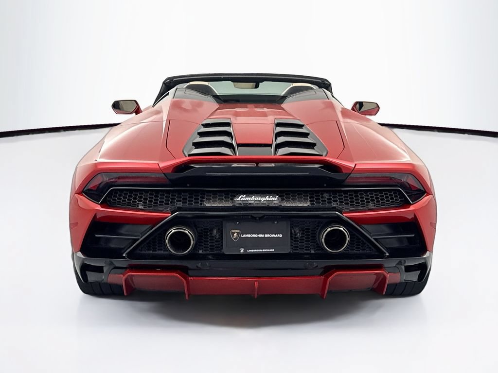Used 2022 Lamborghini Huracan EVO RWD image 6