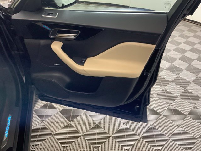 Used 2020 Jaguar F-PACE Premium AWD/4WD image 31