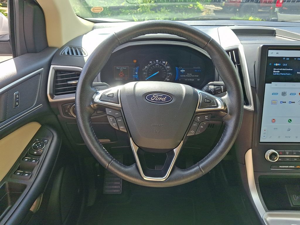 Used 2024 Ford Edge SEL AWD/4WD image 19